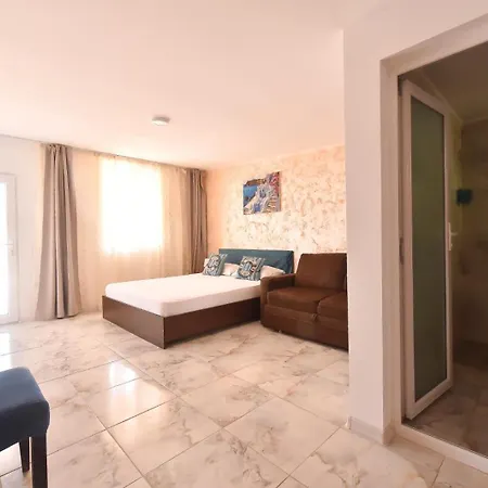 Affittacamere Vadul Chiquita 3*