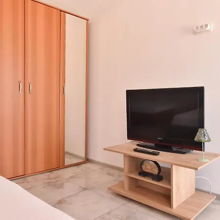 Vadul Chiquita Pensiune Vadu