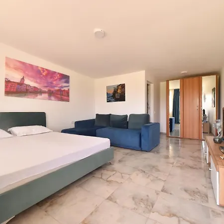 Vadul Chiquita Pensiune Vadu